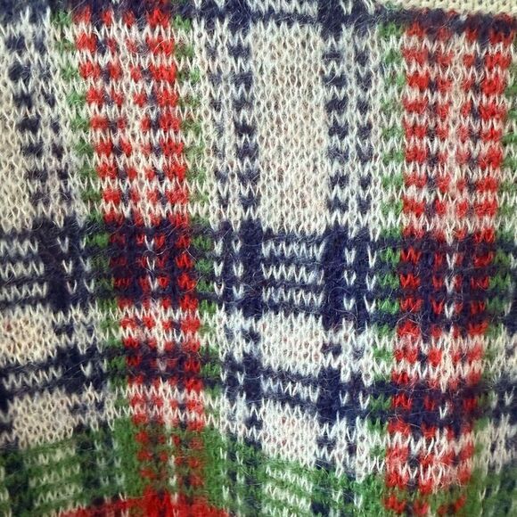 Orvis Wool Mohair Blend Plaid Sweater Red Blue Green M - Picture 4 of 8
